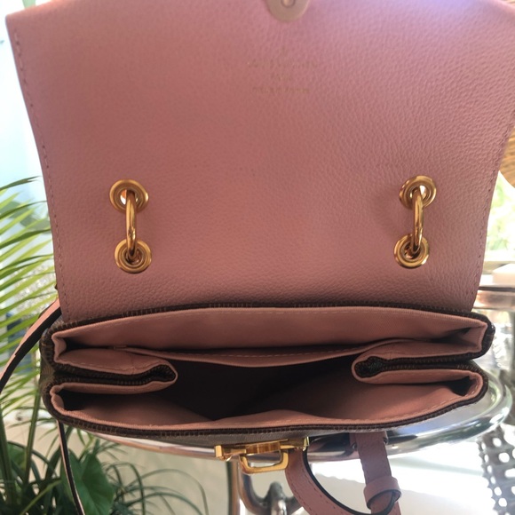 LOUIS VUITTON Damier Azur Sperone Backpack - Picture 5 of 8